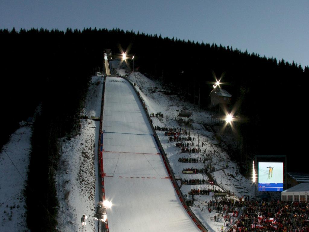 Ferienwohnung Am Eisweiher ティティゼー・ノイシュタット エクステリア 写真